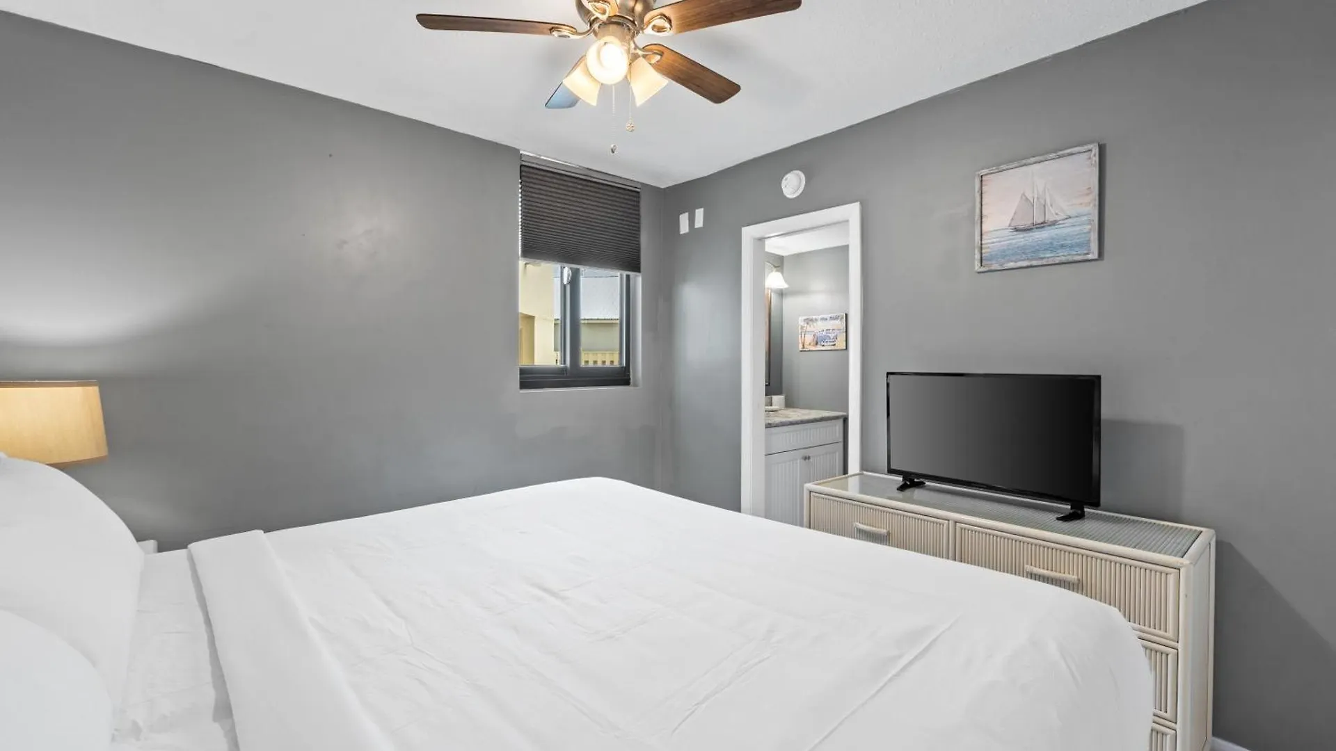 Sunbird 102E By Book That Condo Panama City Beach Holiday home